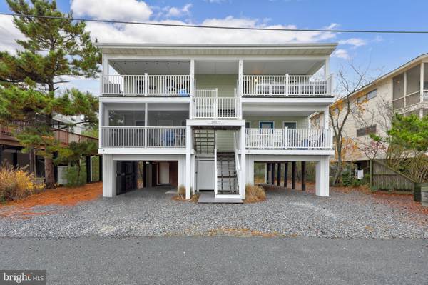 39577 BAY RD #4, Bethany Beach, DE 19930