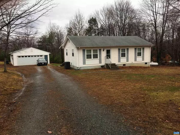 6332 SECRETARYS SAND RD, Schuyler, VA 22969