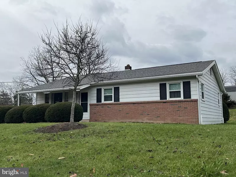 140 MUNICIPAL RD, Mifflintown, PA 17059