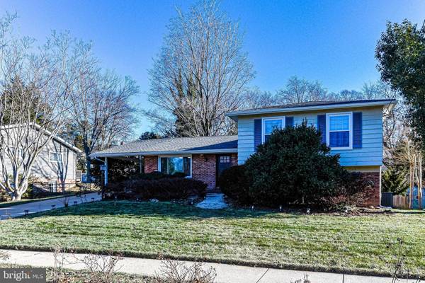 Annandale, VA 22003,4917 KING RICHARD DR