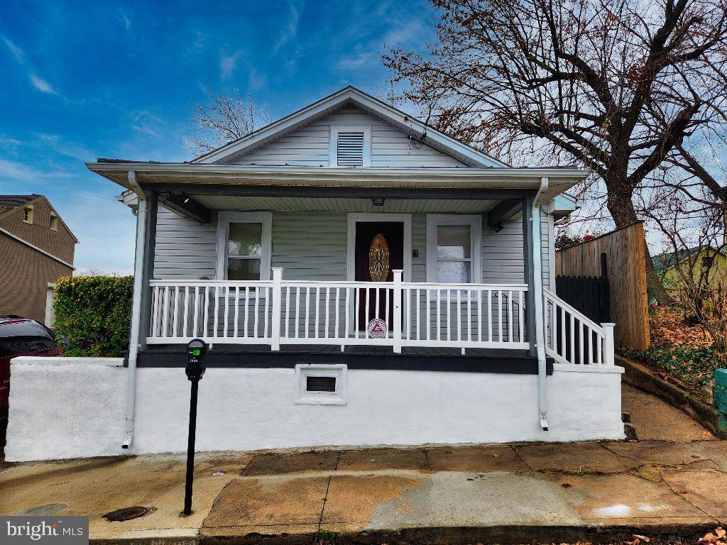Charles Town, WV 25414,110 N LAWRENCE ST