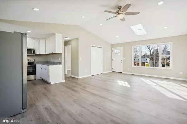 Remington, VA 22734,315 W BOWEN ST