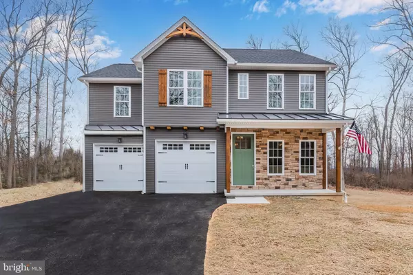 826 SANDBANK RD, Mount Holly Springs, PA 17065