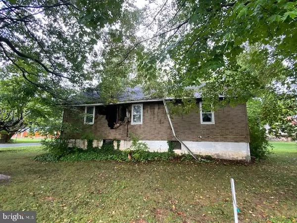 Fort Ashby, WV 26719,35 DUNN DR