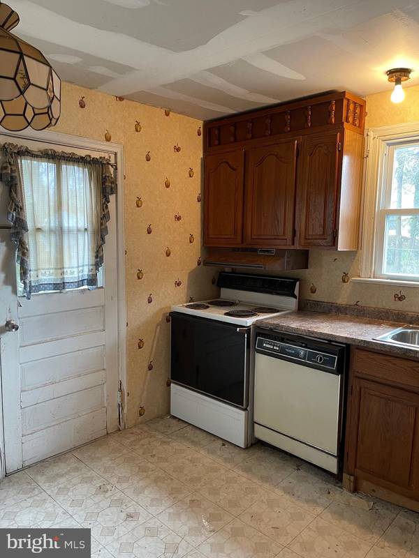 Huntingdon Valley, PA 19006,3217 KATHY LN