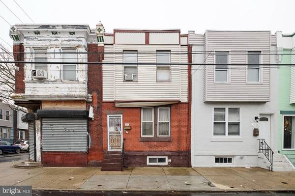 2702 TASKER ST, Philadelphia, PA 19145