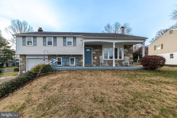 198 DUNGAN RD, Southampton, PA 18966