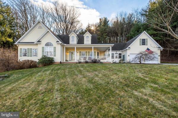 8368 BLOOMING GROVE RD, Glen Rock, PA 17327