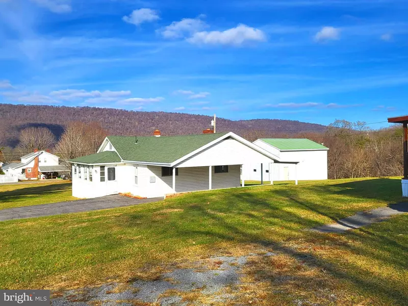 87 POTOMAC AVE, Romney, WV 26757