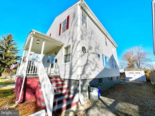 Oaklyn, NJ 08107,307 SLOAN AVE