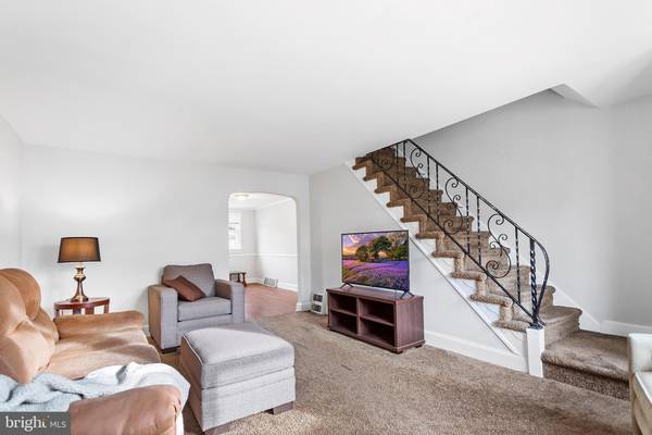 Glenolden, PA 19036,1069 BROOKWOOD LN