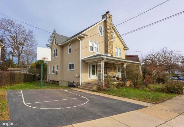 2715 MORRIS RD, Ardmore, PA 19003