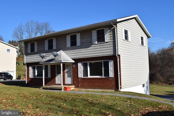 1505-1507 UNIVERSITY DR, State College, PA 16801