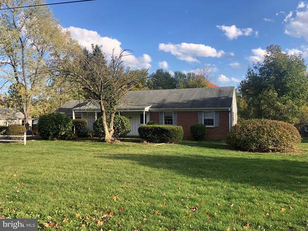 1620 S CHERRY HILL RD, State College, PA 16803