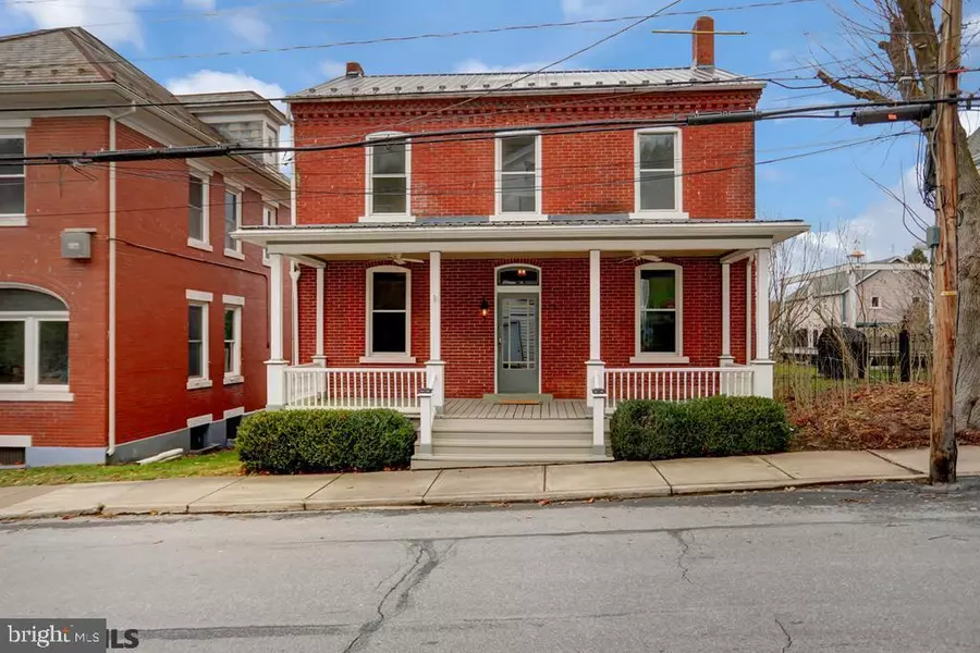 275 KING ST, Petersburg, PA 16669