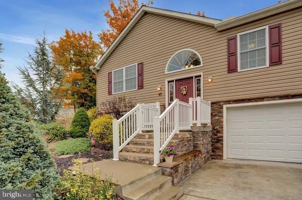 Mill Hall, PA 17751,63 WHITETAIL CIR