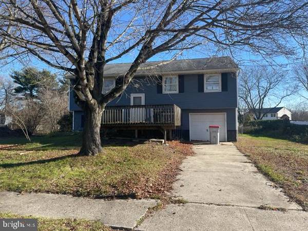 2189 BERKELEY DR, Vineland, NJ 08361