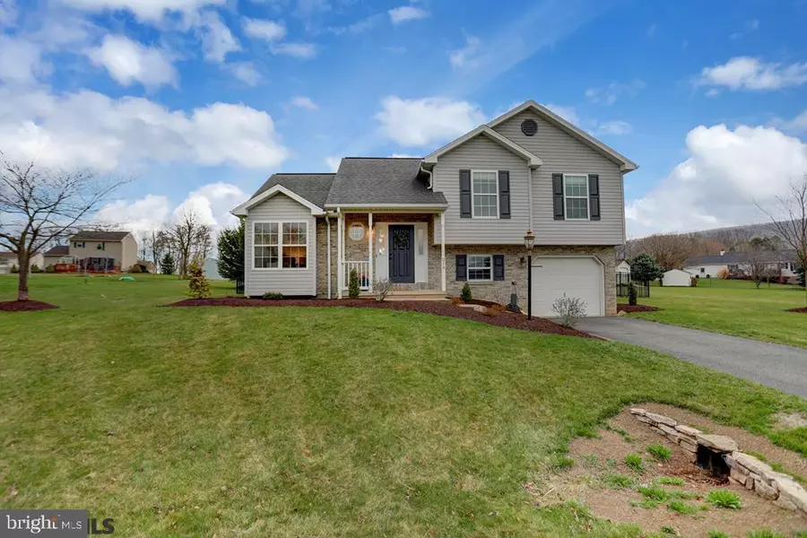 219 WALKER XING, Bellefonte, PA 16823