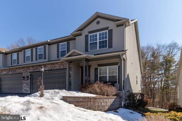 256 VARSITY LN, State College, PA 16803