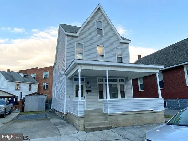 2504 4TH AVE, Altoona, PA 16602