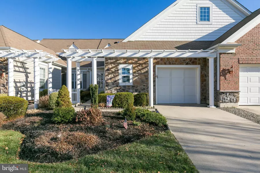 37 FALCON CT, Hamilton, NJ 08690