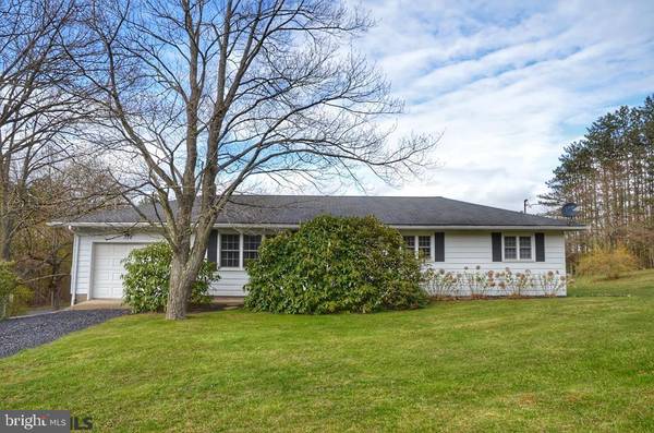 354 W SYCAMORE RD, Snow Shoe, PA 16874