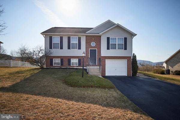 145 STEEPLECHASE DR, Bellefonte, PA 16823