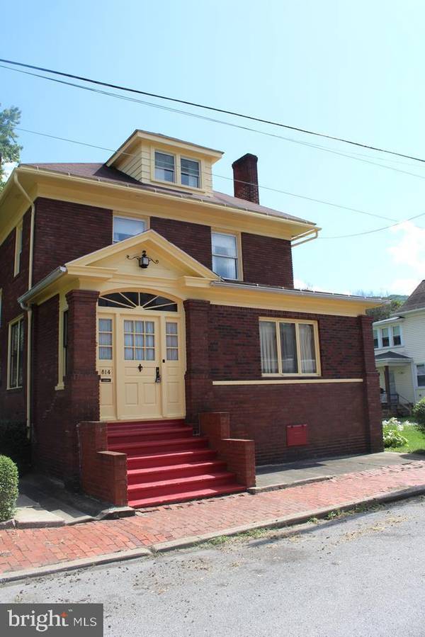 814 PARK AVE, Tyrone, PA 16686