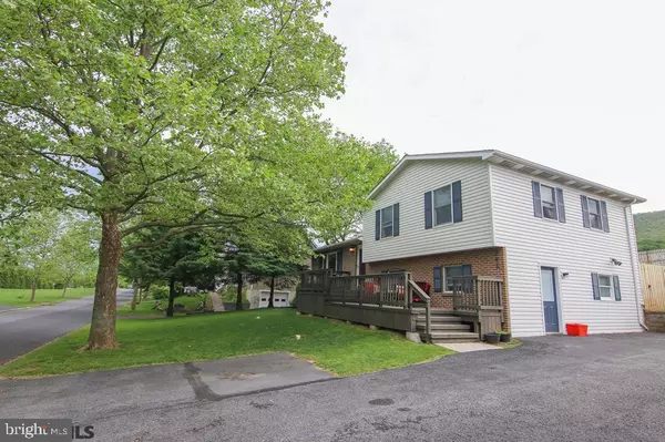 241 1ST AVENUE AVE, Lemont, PA 16851