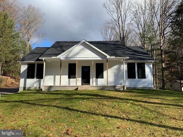 720 DECKER HOLLOW RD, Tyrone, PA 16686