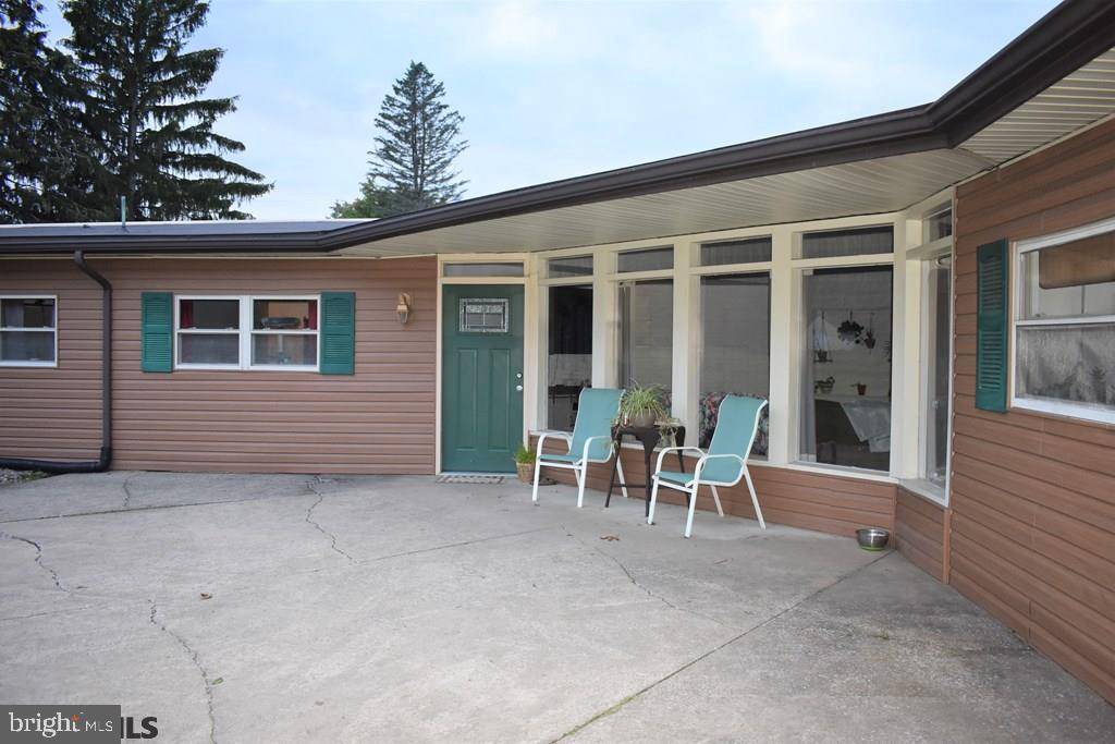 Karthaus, PA 16845,105 CEDAR DR