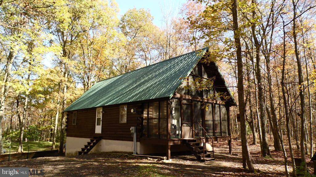 Moshannon, PA 16859,381 LUCAS RIDGE ROAD RD