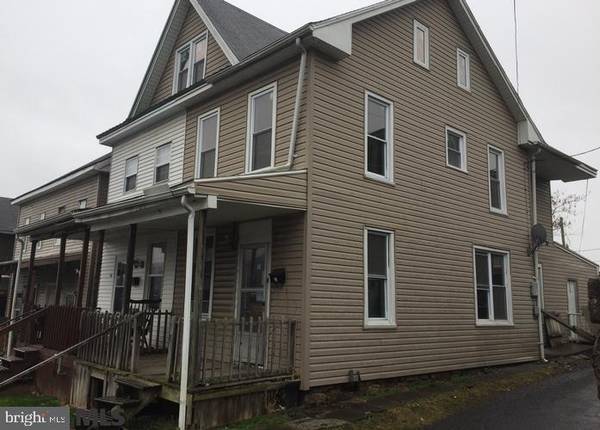 12 LOCUST ST, Lewistown, PA 17044