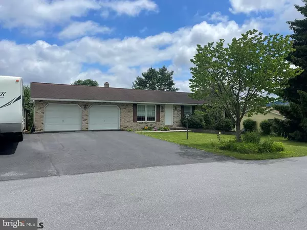 28 BONNIE LN, Reedsville, PA 17084