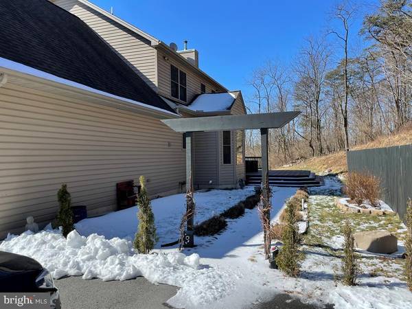 427 UPPER GEORGES VALLEY RD, Spring Mills, PA 16875