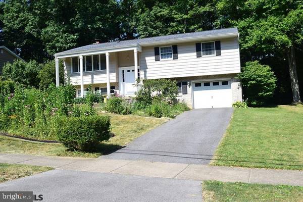 292 DOUGLAS DR, State College, PA 16803