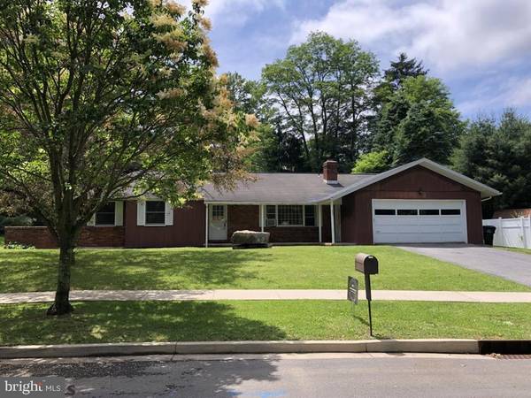 1254 SMITHFIELD ST, State College, PA 16801