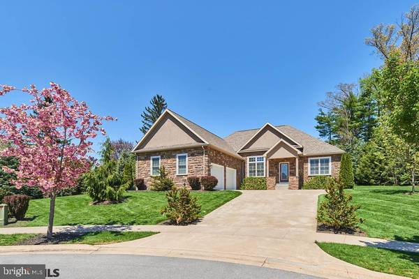 141 SCARLET OAK CIR, State College, PA 16803