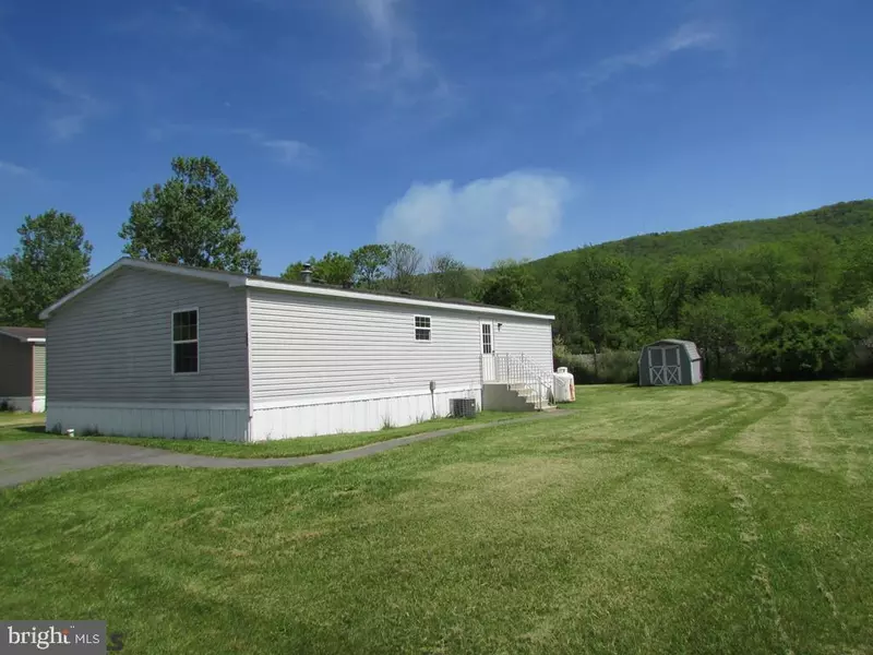 386 HAWK LN, Julian, PA 16844