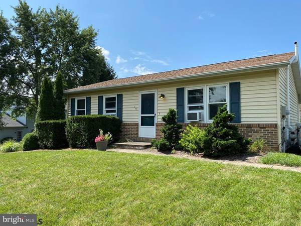 203 SANDRA LN, Bellefonte, PA 16823