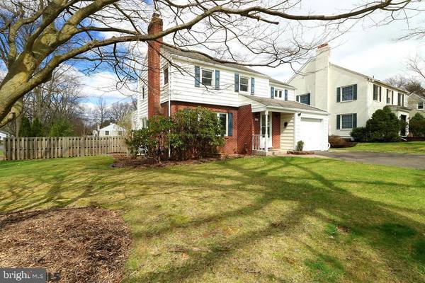 563 RIDGE AVE, State College, PA 16803