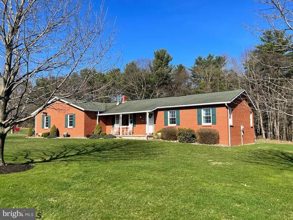 108 MEADOW LARK LANE RD, Morrisdale, PA 16858