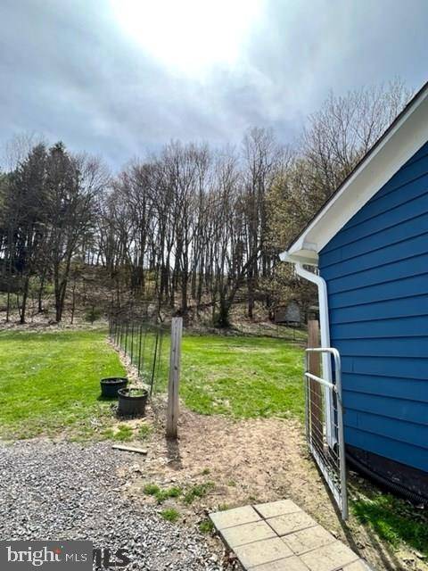 Grassflat, PA 16839,686 COOPER AVE