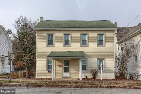 704 MARKET ST, Lykens, PA 17048