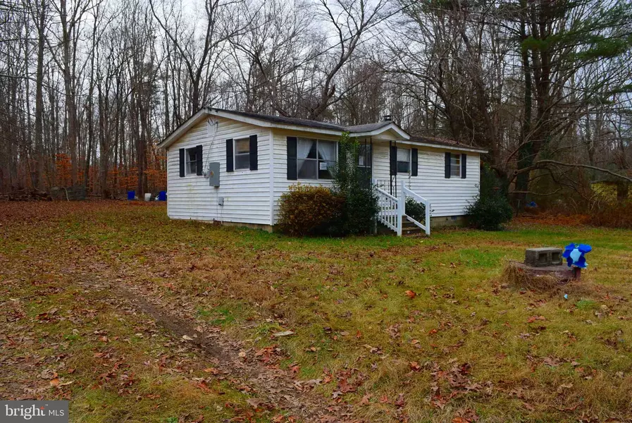 1144 JACKSON RD, Bumpass, VA 23024