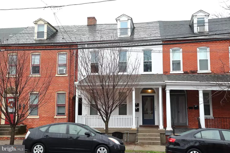 706 N LIME ST, Lancaster, PA 17602