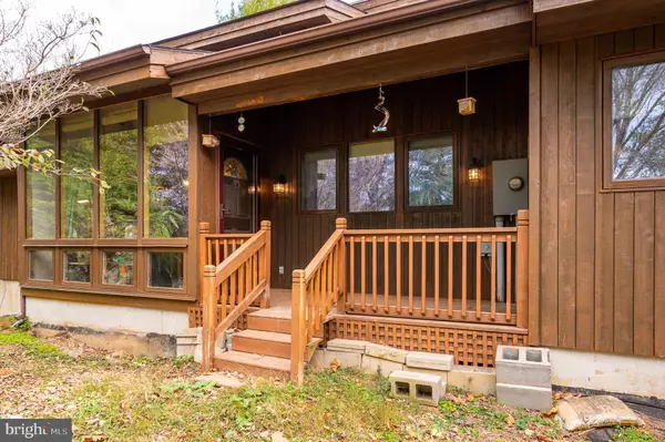 Kearneysville, WV 25430,648 ABBIE LN