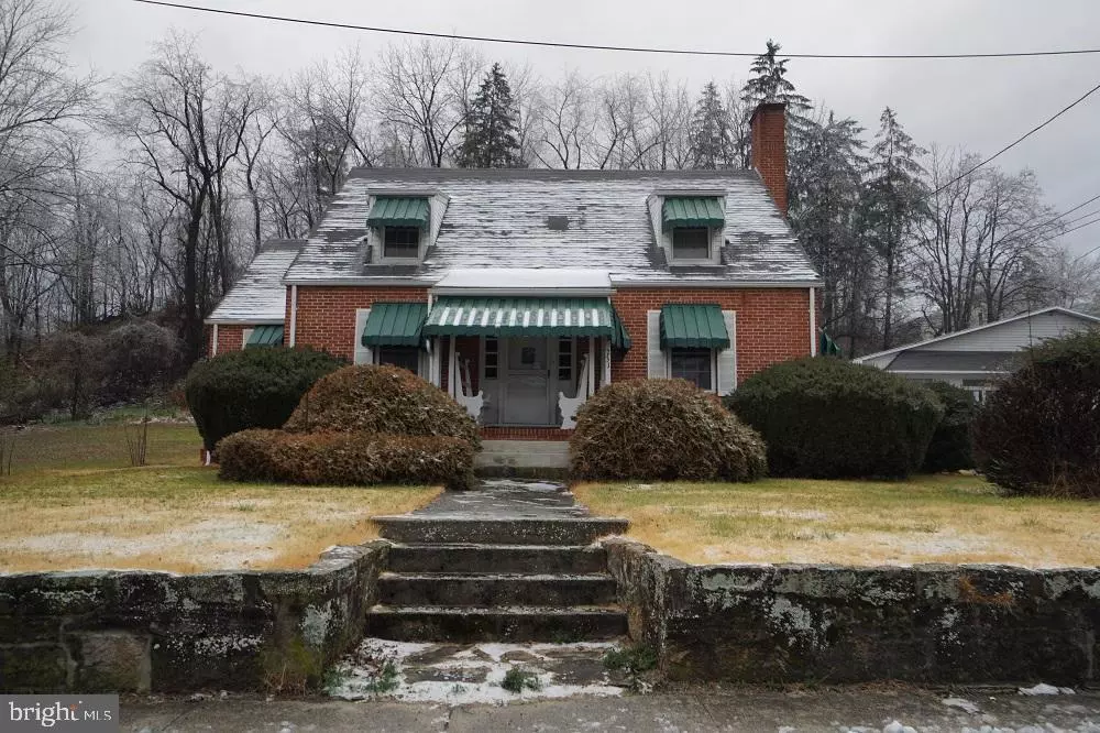 Franklin, WV 26807,231 HIGH ST