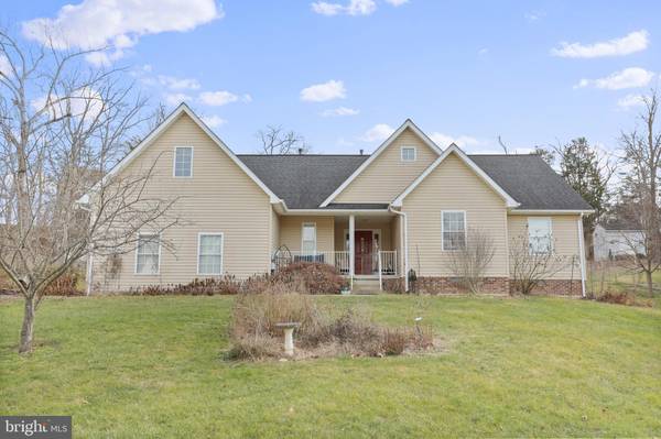 532 CRYSTAL LN, Strasburg, VA 22657