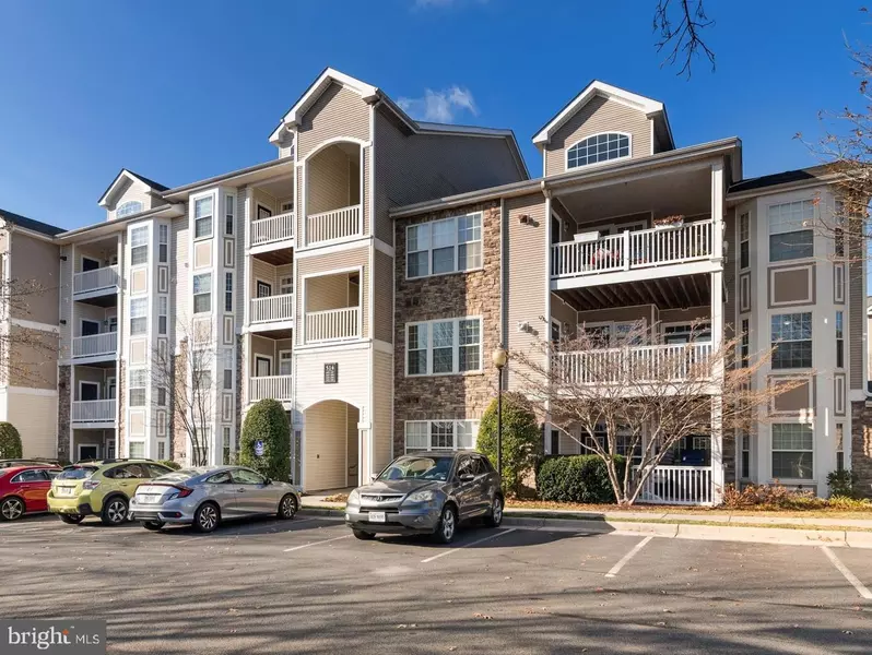 514 SUNSET VIEW TER SE #206, Leesburg, VA 20175